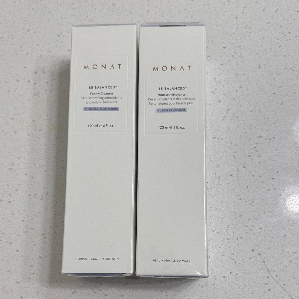 Monta Be Balanced Foamy Cleanser - White